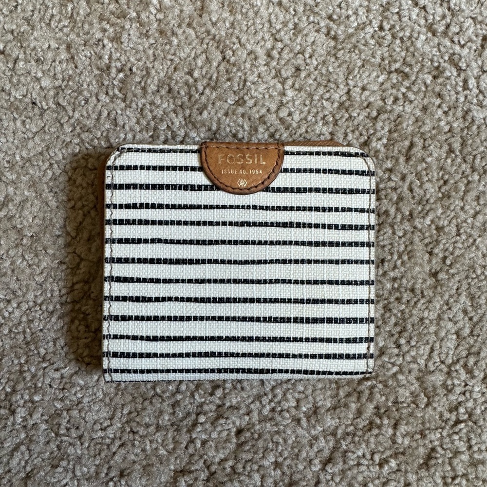 Fossil Mini Bifold Wallet